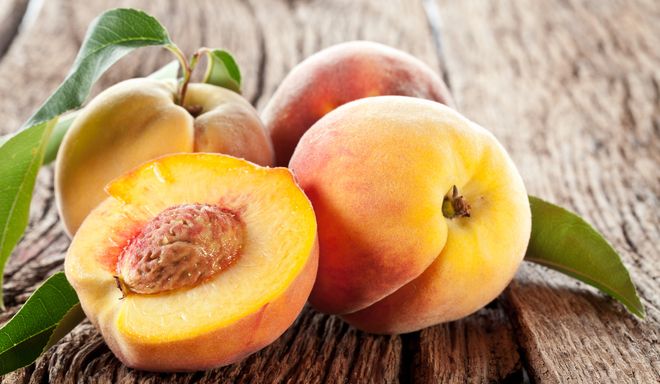персик, вкусный и полезный фрукт