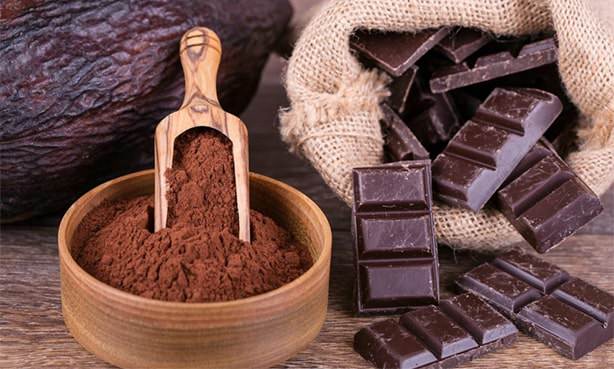 Горький шоколад из какао бобов